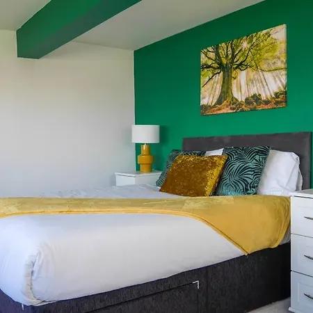 - Seafront, 6 Bedrooms, Contractors, Long شقة ريدكار